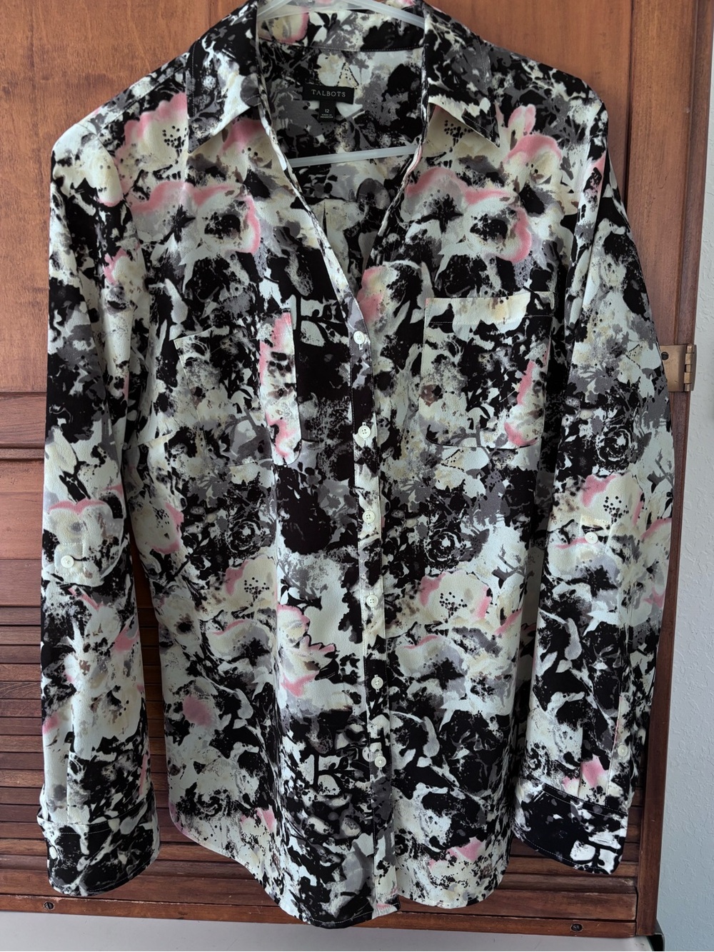 Talbots Black, White & Pink Abstract Floral Button-Up Blouse Size 12